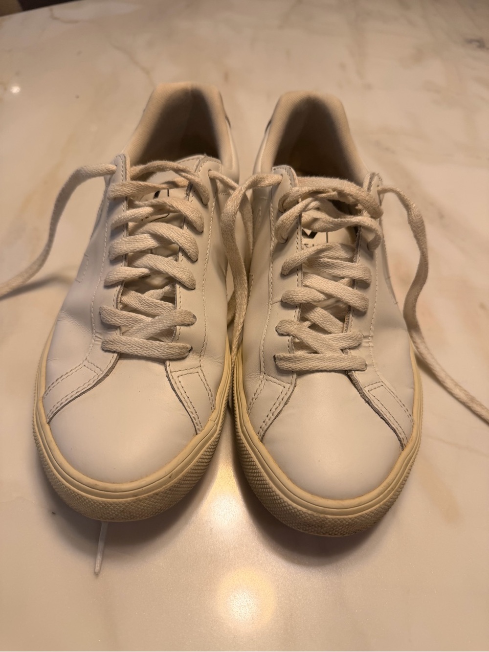 Veja Cream White Low-Top Sneakers